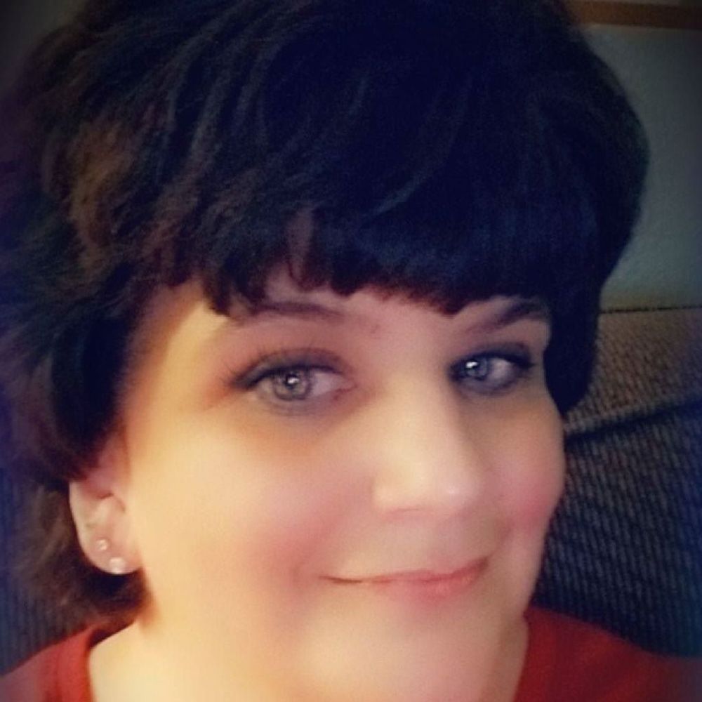 Meet your Posher, Pennie